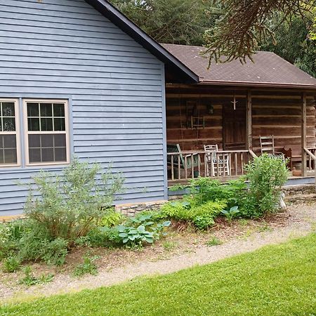 Restored1850S Log Cabin, With Gazebo And Gardens! 1 Mile To Downtown Weaverville Luaran gambar