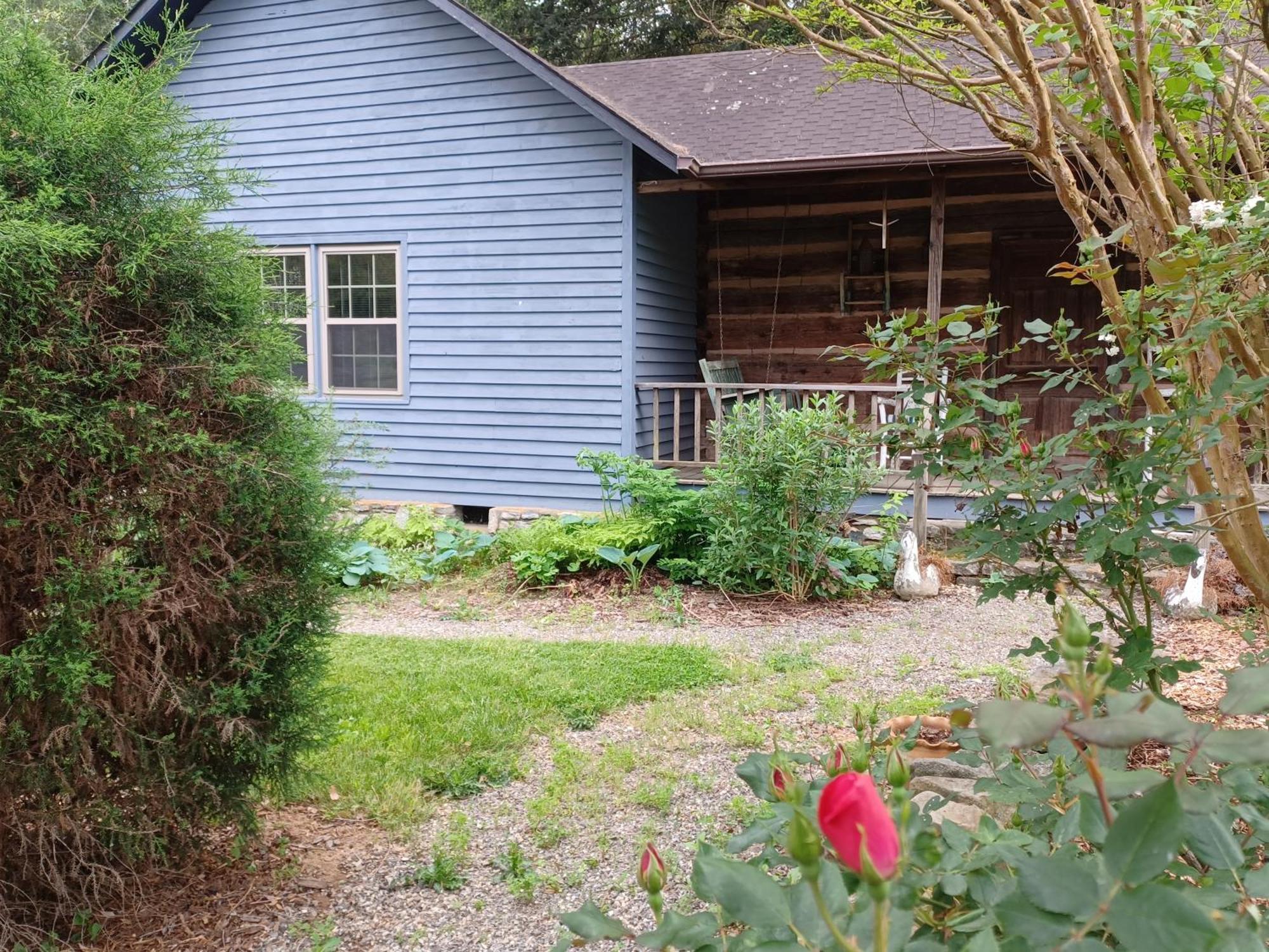 Restored1850S Log Cabin, With Gazebo And Gardens! 1 Mile To Downtown Weaverville Luaran gambar