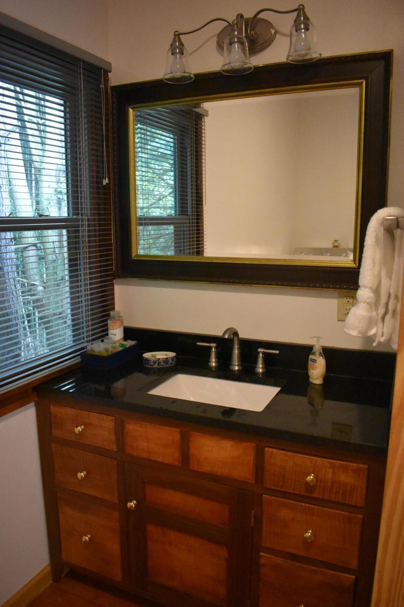 Restored1850S Log Cabin, With Gazebo And Gardens! 1 Mile To Downtown Weaverville Luaran gambar